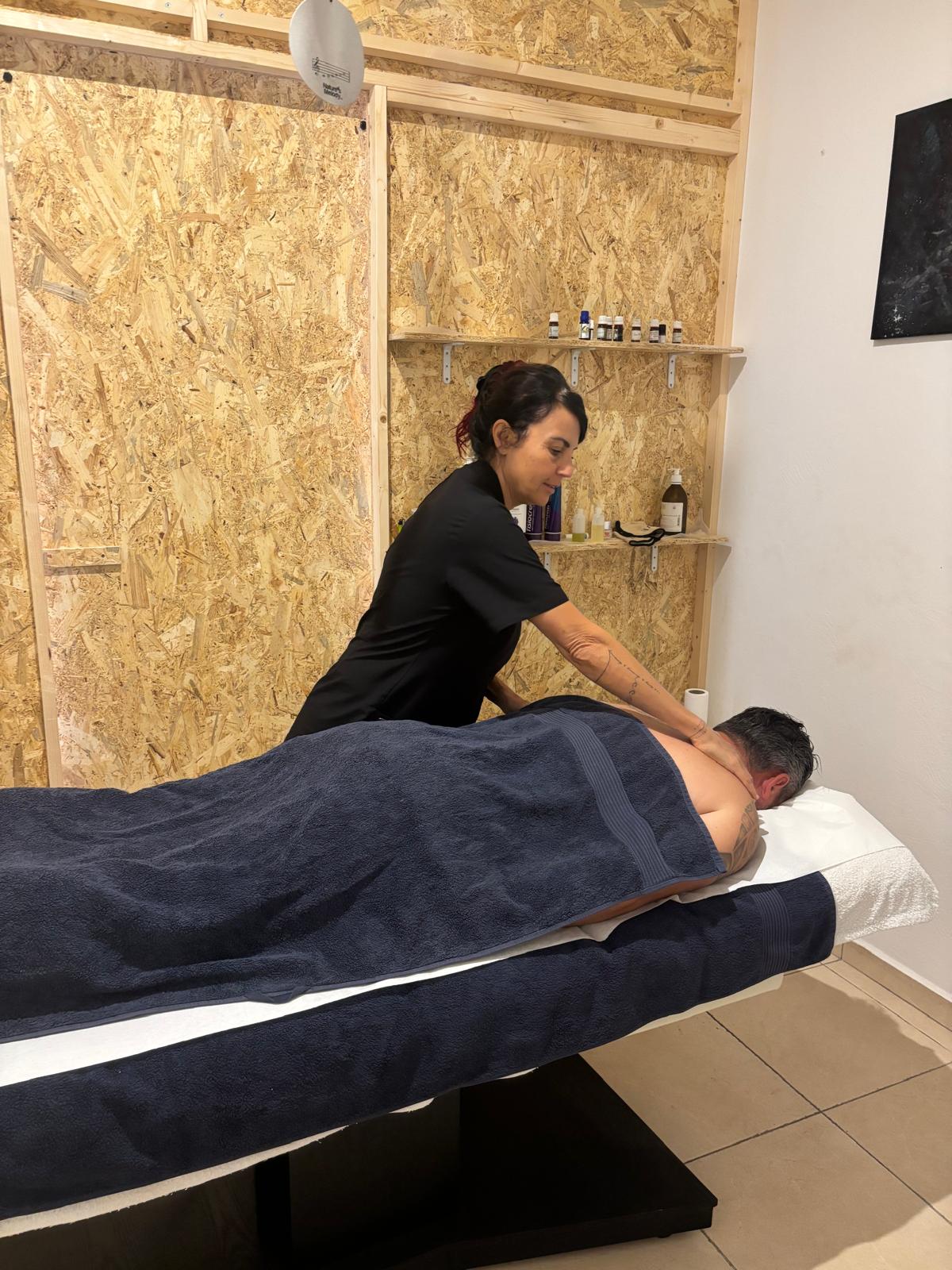 09e8c92ba50b68e4819bd4d4ac64799409a4d976